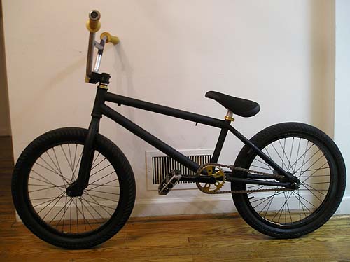 flat black bmx