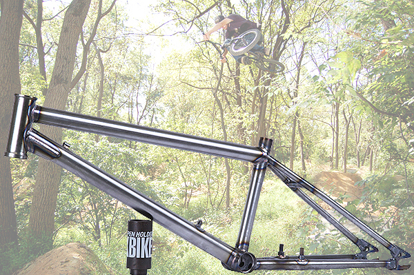 Gilly's new Exodus Hybrid Supertherm shred machine, El Guapo not included.